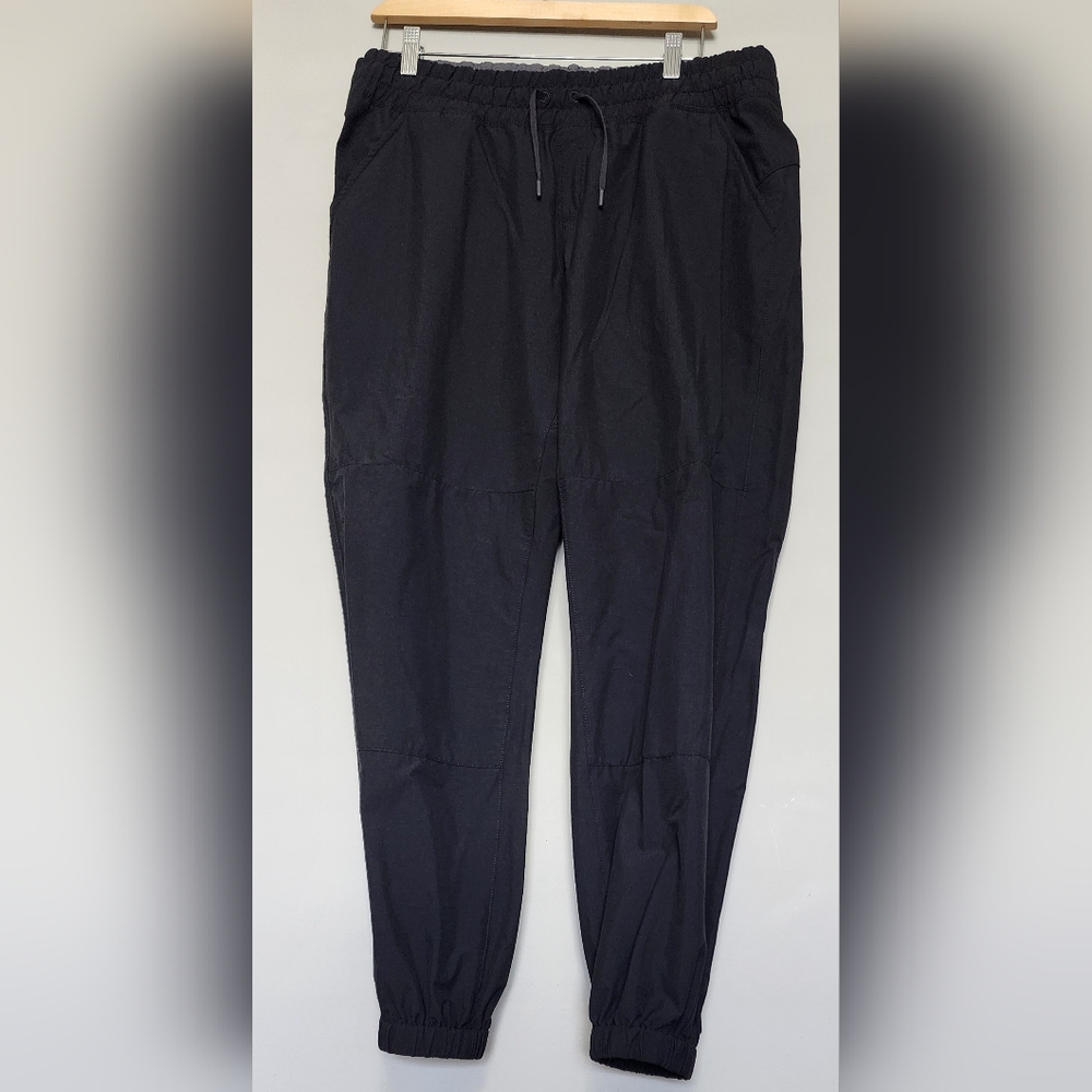MEC Black Jogger Pants Size 14